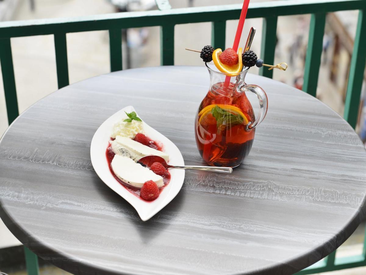 Ea Hotel Elefant Karlovy Vary Bagian luar foto