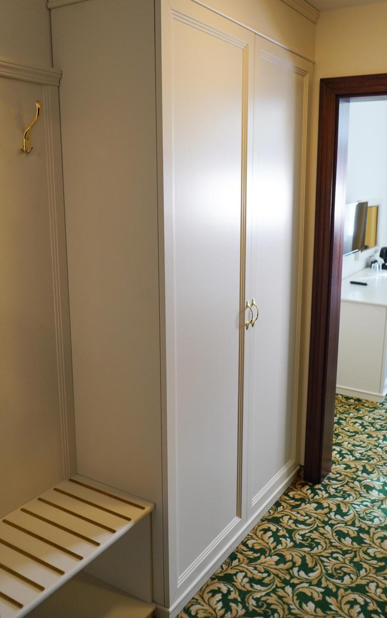Ea Hotel Elefant Karlovy Vary Bagian luar foto